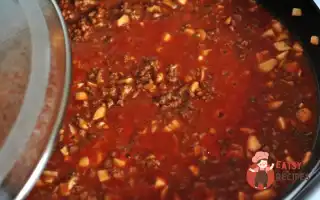 Яловичий Фарш З Томатами Та Корицею