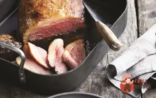 Запечений Стейк З Багаття З Чорничним Соусом