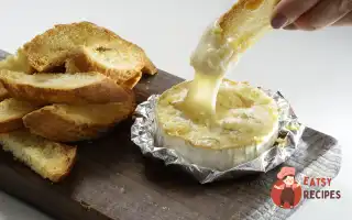 Запечений Камамбер Із Сухариками