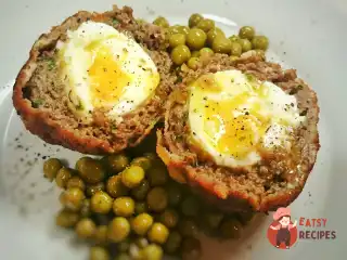 Яловича котлета з яйцем некруто