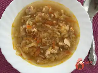 Легкі щі з кольрабі