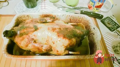 Качка з яблуками у пиві