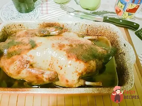 Качка з яблуками у пиві