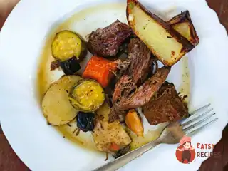 Рагу з яловичини із сухофруктами