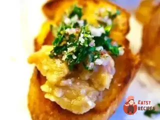 Салат з кісткового мозку з петрушкою та каперсами