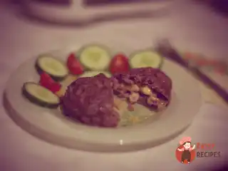 Ароматні зрази з білими грибами та сиром