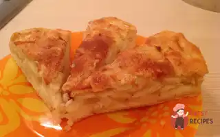 Повітряна Шарлотка З Корицею Та Яблуками