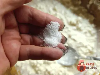 Крок 12: Галета на житньому борошні з сиром, шпинатом і морквою