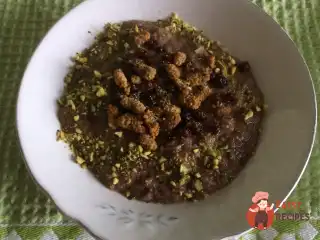 Лляна каша з шовковицею на апельсиновому соку