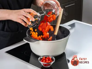 Крок 6: Рагу з камбали з кокосовим молоком