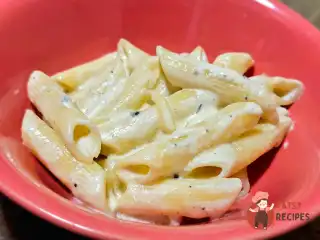 Паста з сиром із блакитною пліснявою