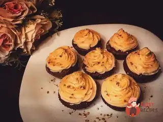 Морквяні капкейки з апельсиновою цедрою (Carrot cupcakes with orange zest)