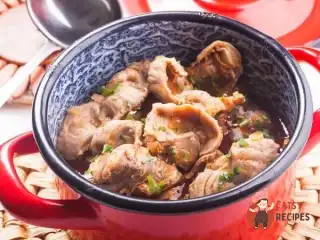 Курячі шлунки тушковані з медом