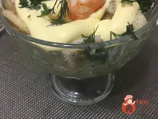 Салат-коктейль із креветок