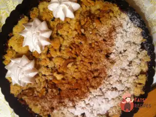 Яблучний гратен з вівсяними пластівцями