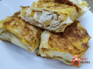 Конвертик із лаваша з сиром і яблуком