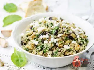 Салат з кіноа