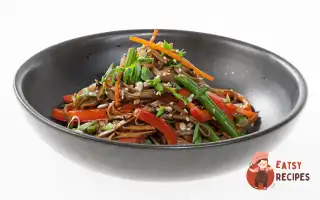 Весняна Локшина З Овочами