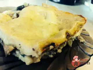 Лазання з печерицями та сиром