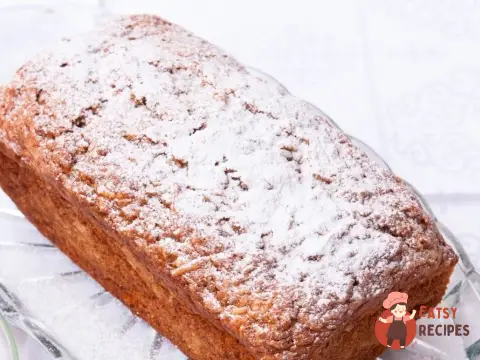Кекс з кленовим сиропом та яблуками