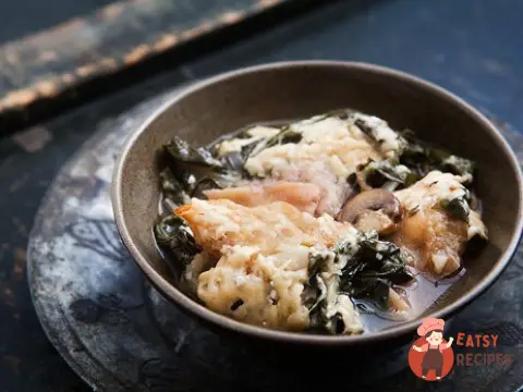 Хлібний суп (Panade) з грибами, мангольдом та цибулею