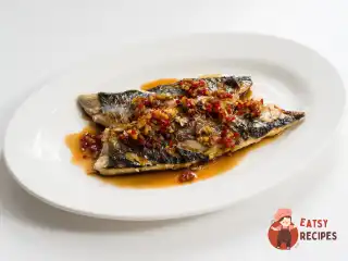 Скумбрія на мангалі із соєвим соусом