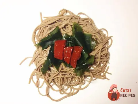 Рецепт філе качки в клярі з гречаною локшиною