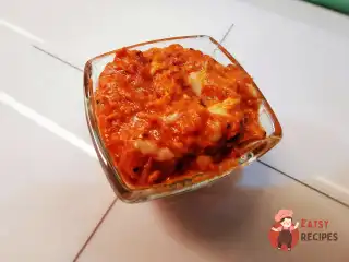 Томатно-гірчичний соус з цибулею