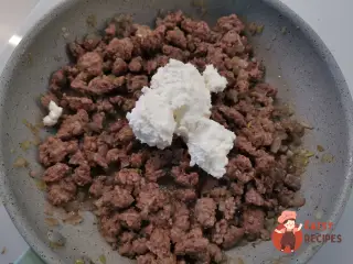 Крок 5: Млинці з фаршем