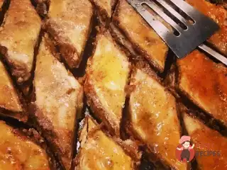Пахлава з волоськими горіхами