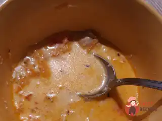 Суп курячий з локшиною та плавленим сирком