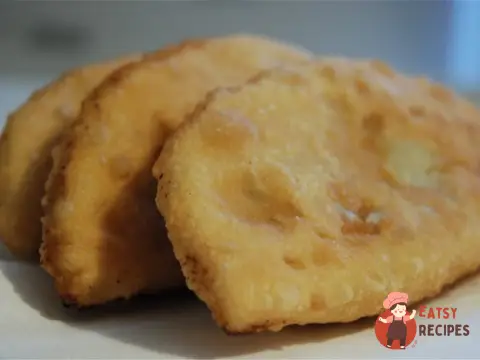 Чебуреки з яловичиною