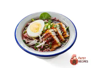 Ботвиня з кропиви