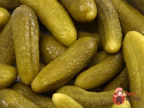 Солоні огірки