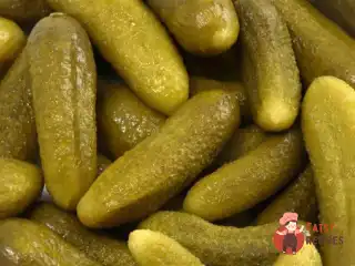 Солоні огірки