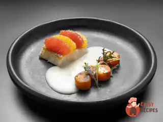 Запечений палтус із цитрусовими та соусом з яблук і хрону