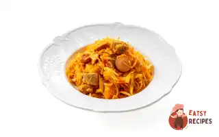 Солянка З Капусти На Сковороді