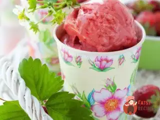Ягідне морозиво