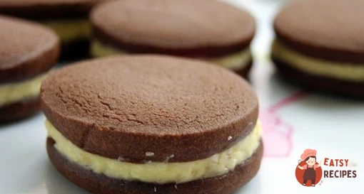 Шоколадне печиво з кокосовим кремом