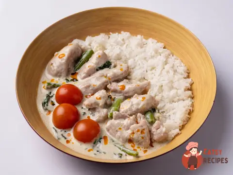 Зелене каррі з курчам