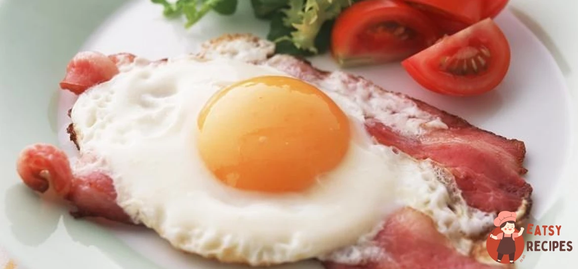 Яєчня з беконом