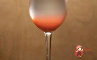 Коктейль «Троянда» (The Rose)