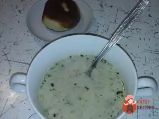 Сирний суп-пюре з печерицями та зеленою квасолею
