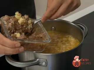 Крок 3: Суп з тушонкою