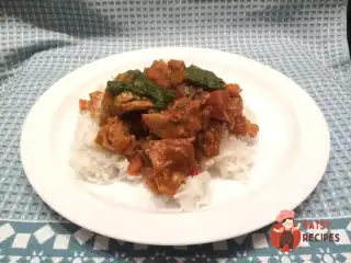 Тажин із морського окуня з черемулою