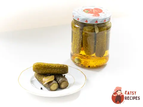 Хрусткі мариновані огірки