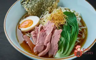 Локшина З Качкою Та Капустою