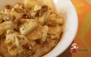 Вівсянка З Яблуками, Горіхами Та Корицею