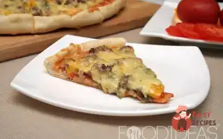 Піца Зі Свинячим Фаршем