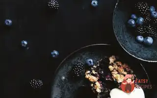 Крамбл Із Лісовими Ягодами